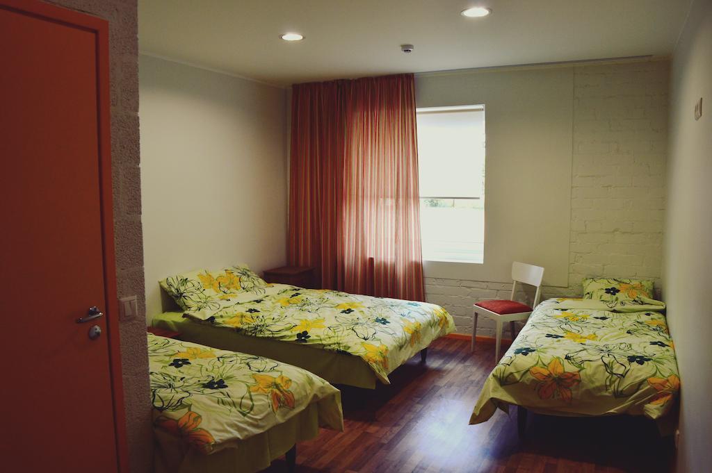 פארנו Saare Automatic Hostel מראה חיצוני תמונה