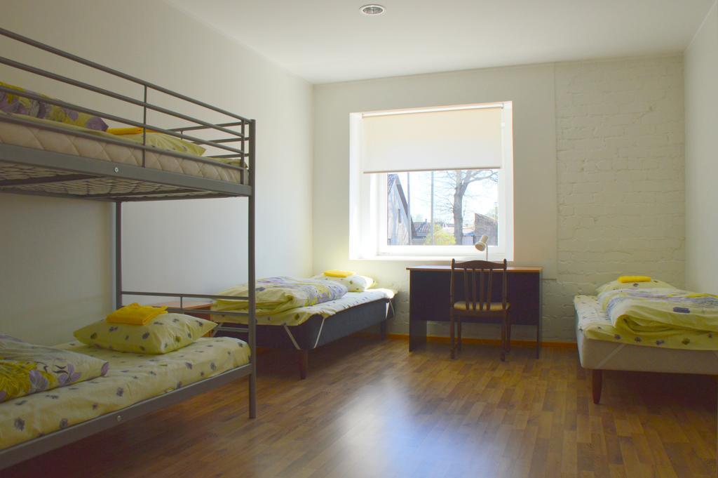 פארנו Saare Automatic Hostel מראה חיצוני תמונה